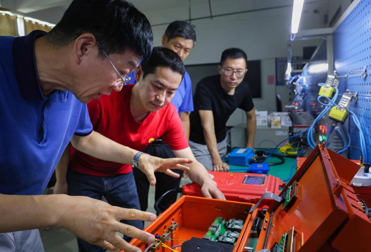 淮北矿业集团打通技能员工成才新通道